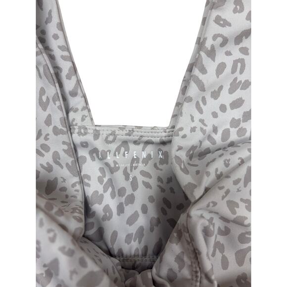 AllFenix Gray Leopard Sports Bra - Size S - Picture 3 of 3